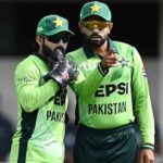 पाकिस्तान क्रिकेट में महासंग्राम, वनडे टीम से बाबर आजम और फखर जमान हुए बाहर